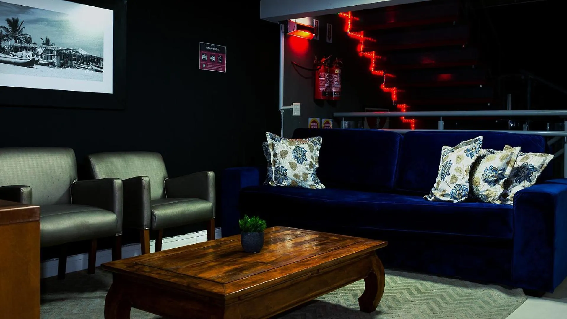 Urbanature Filme & Arte - Hotel Balneario Camboriu Sc 0*,