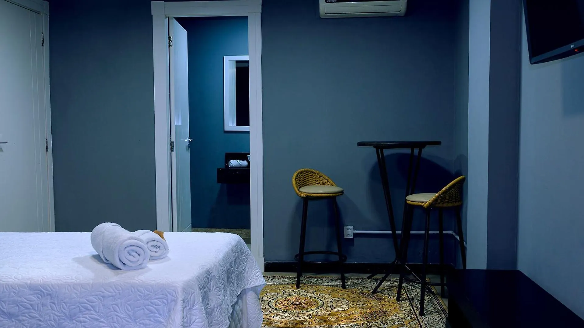 Accommodatie bij particulieren Urbanature Filme & Arte - Hotel Balneario Camboriu Sc Brazilië
