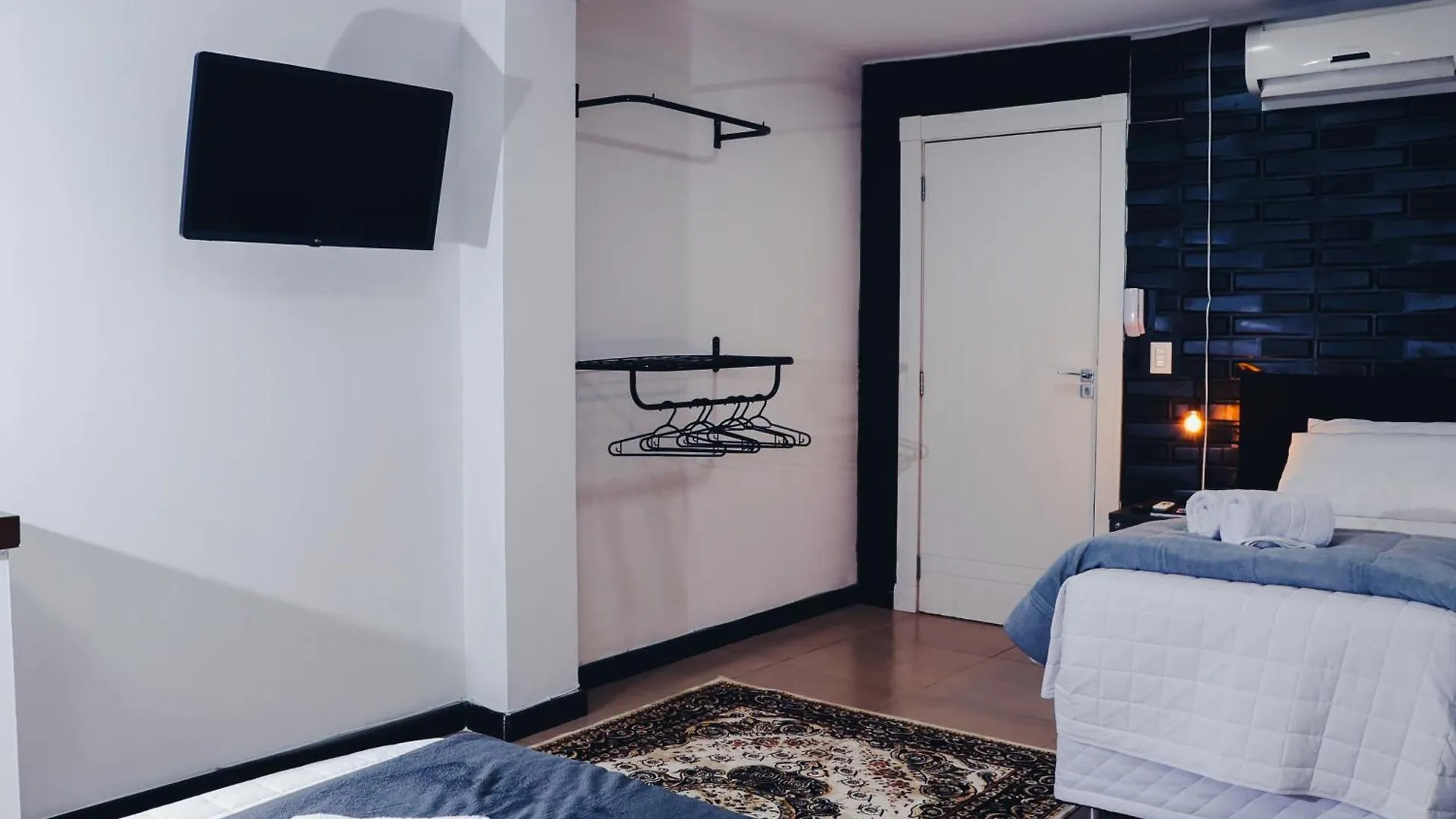 Urbanature Filme & Arte - Hotel Balneario Camboriu Sc Accommodatie bij particulieren