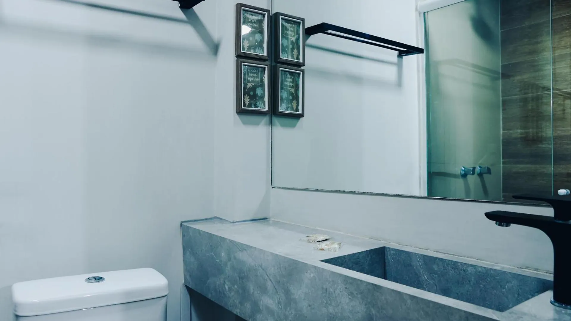 Urbanature Filme & Arte - Hotel Balneario Camboriu Sc